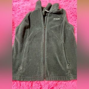 Columbia vest